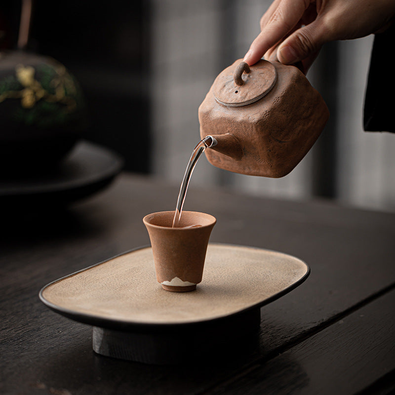 Earthenware - 陶 (Táo)