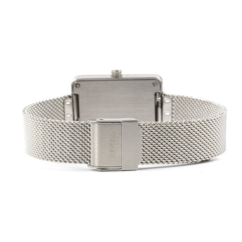 b715701f-bb0e-412b-b0b0-4c6b27acf472