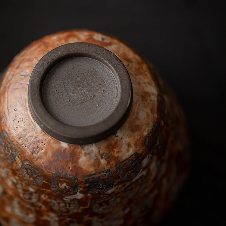 Meister-Teetasse „Zehntausend Buddhas“ mit Silbereinlage | Zen-buddhistisches Relief | 120 ml | Gongfu-Tee