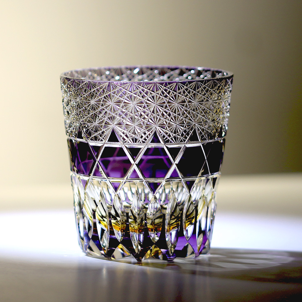 Handgeschliffenes Overlay Kristall Whiskeyglas | Stern- & Diamantschliff | 280ml | Smaragd & Violett