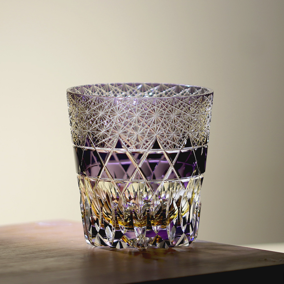 Handgeschliffenes Overlay Kristall Whiskeyglas | Stern- & Diamantschliff | 280ml | Smaragd & Violett