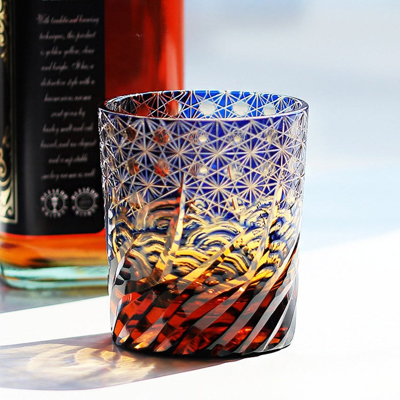 Handgeschliffenes Overlay Kristall Whiskeyglas | Welle & Sternblume Schliff | 260ml | 4 Farben