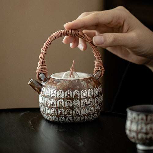 Dunhuang Wanfo Teekanne aus altem Felsen-Ton mit Silbereinlage und Rattanbügel | 230ml | Gongfu-Tee | Geschenkbox